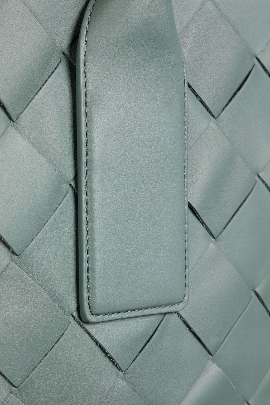BOTTEGA VENETA Intrecciato leather tote