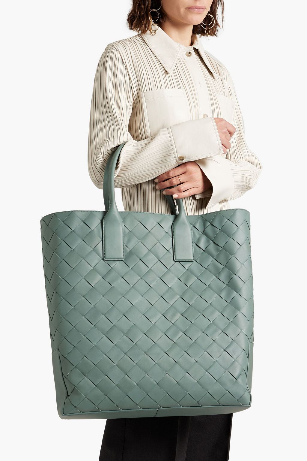 BOTTEGA VENETA Intrecciato leather tote
