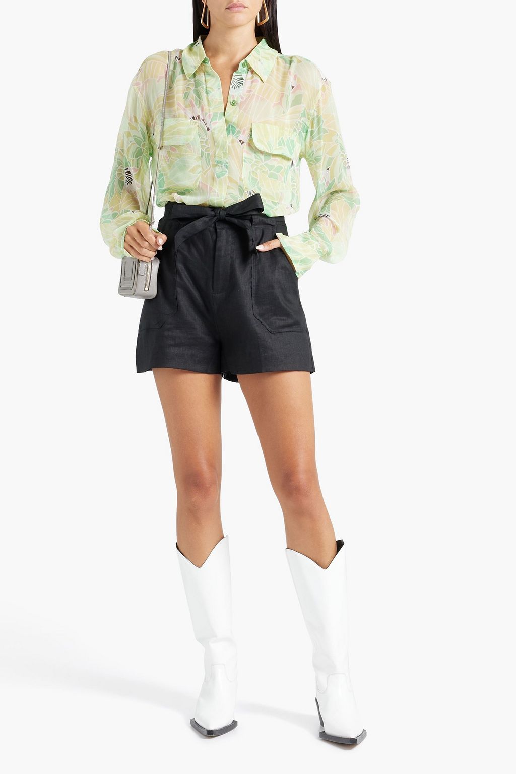 EQUIPMENT Taimee linen shorts