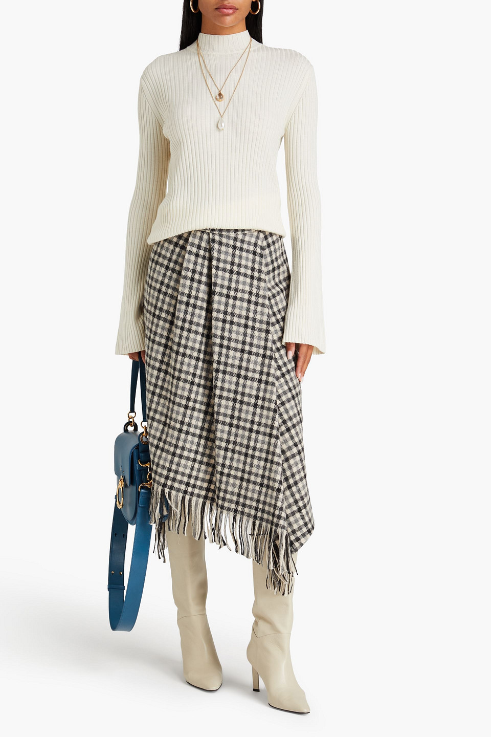 Chloé Ribbed Wool And Cashmere-blend Turtleneck Sweater In Ivory