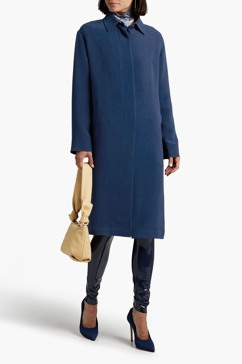 FERRAGAMO معطف من الكريب الحريري