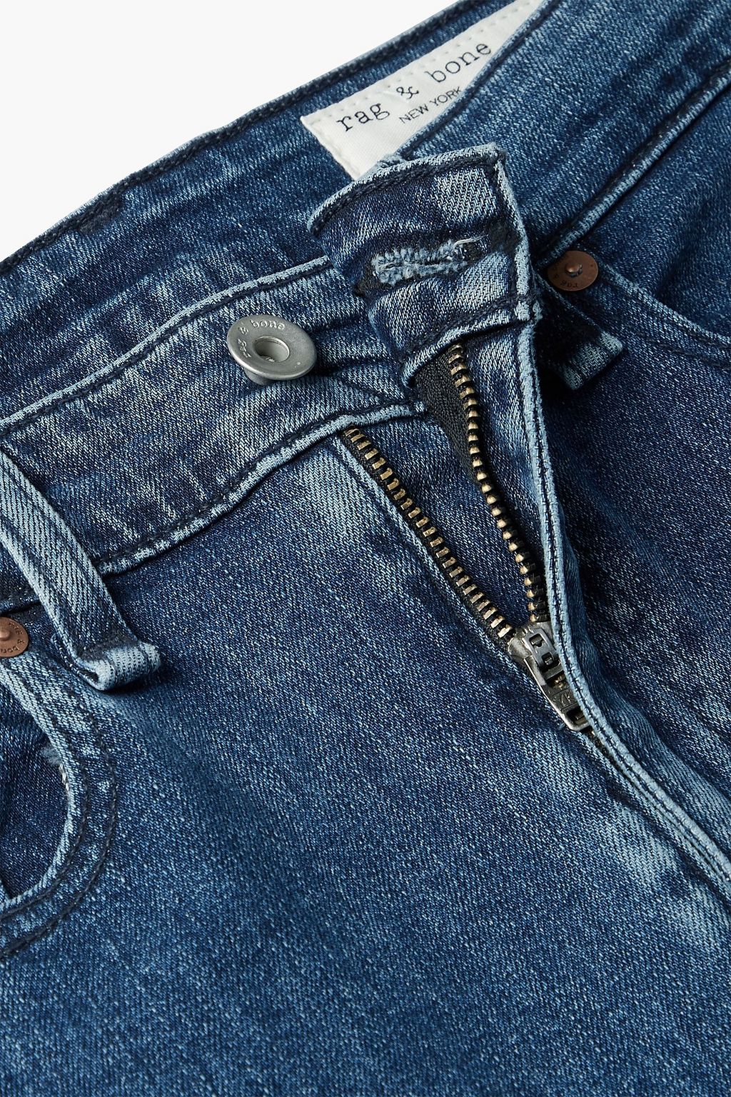 RAG & BONE بنطلون جينز قصير «نينا» بقصة سكيني وخصر مرتفع