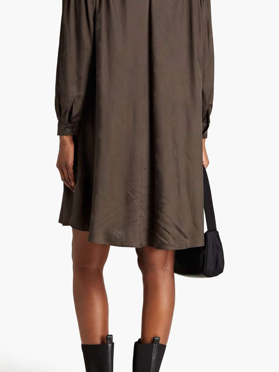 gita floral-jacquard dress