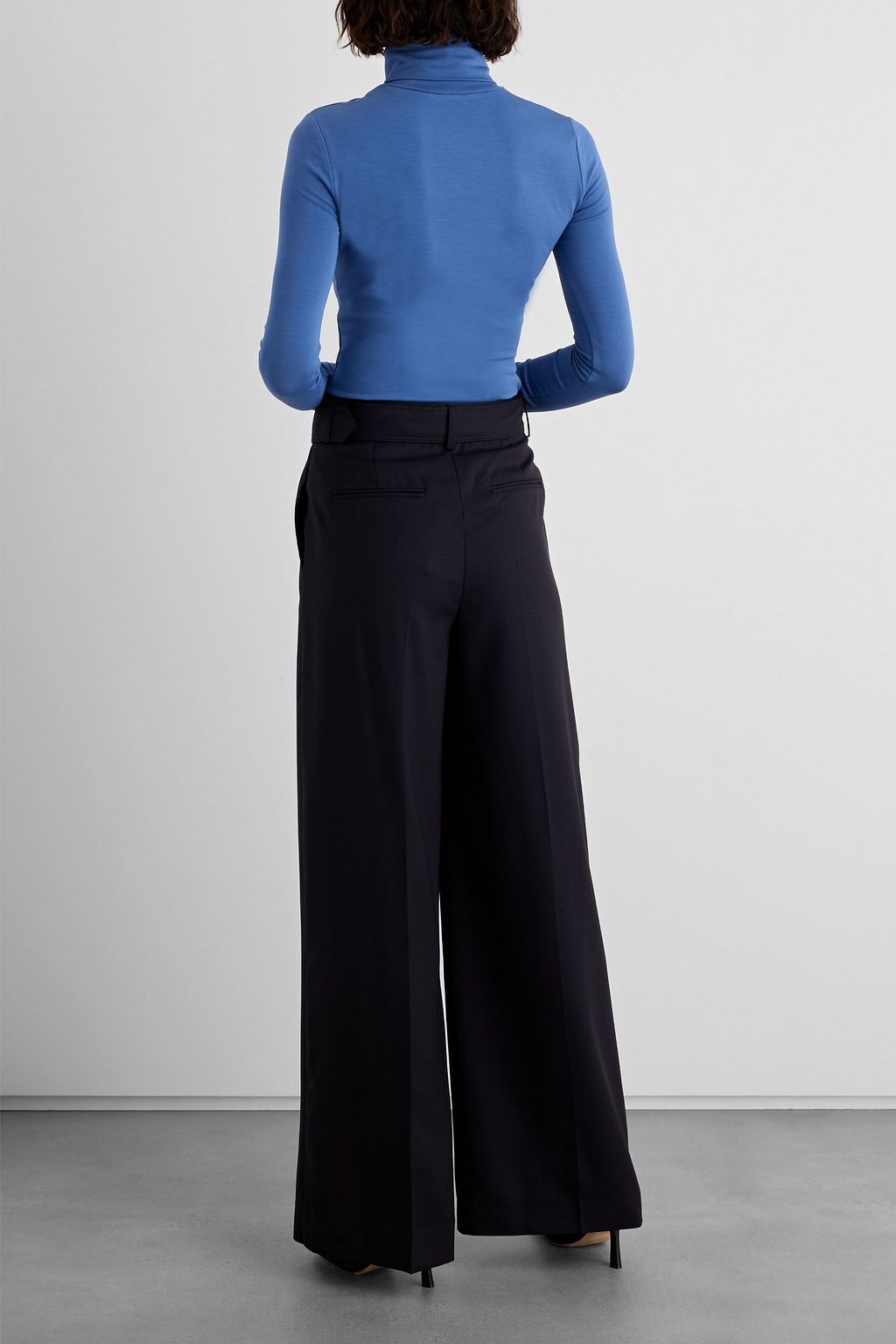 IRIS & INK Tessa Hose mit weitem Bein und Falten aus Twill aus einer Wollmischung