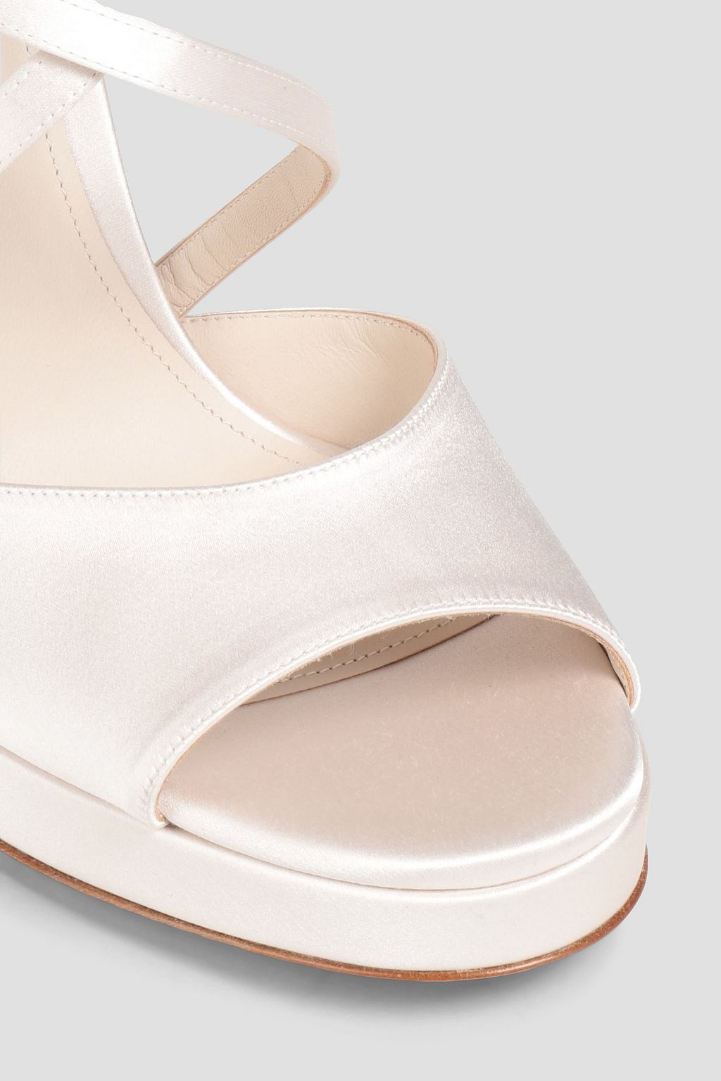 FERRAGAMO 아케이트 새틴 플랫폼 샌들