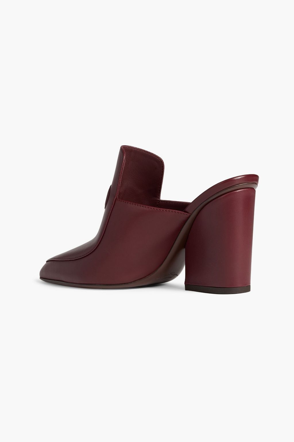 FERRAGAMO حذاء ميول ’مالفا’ من الجلد