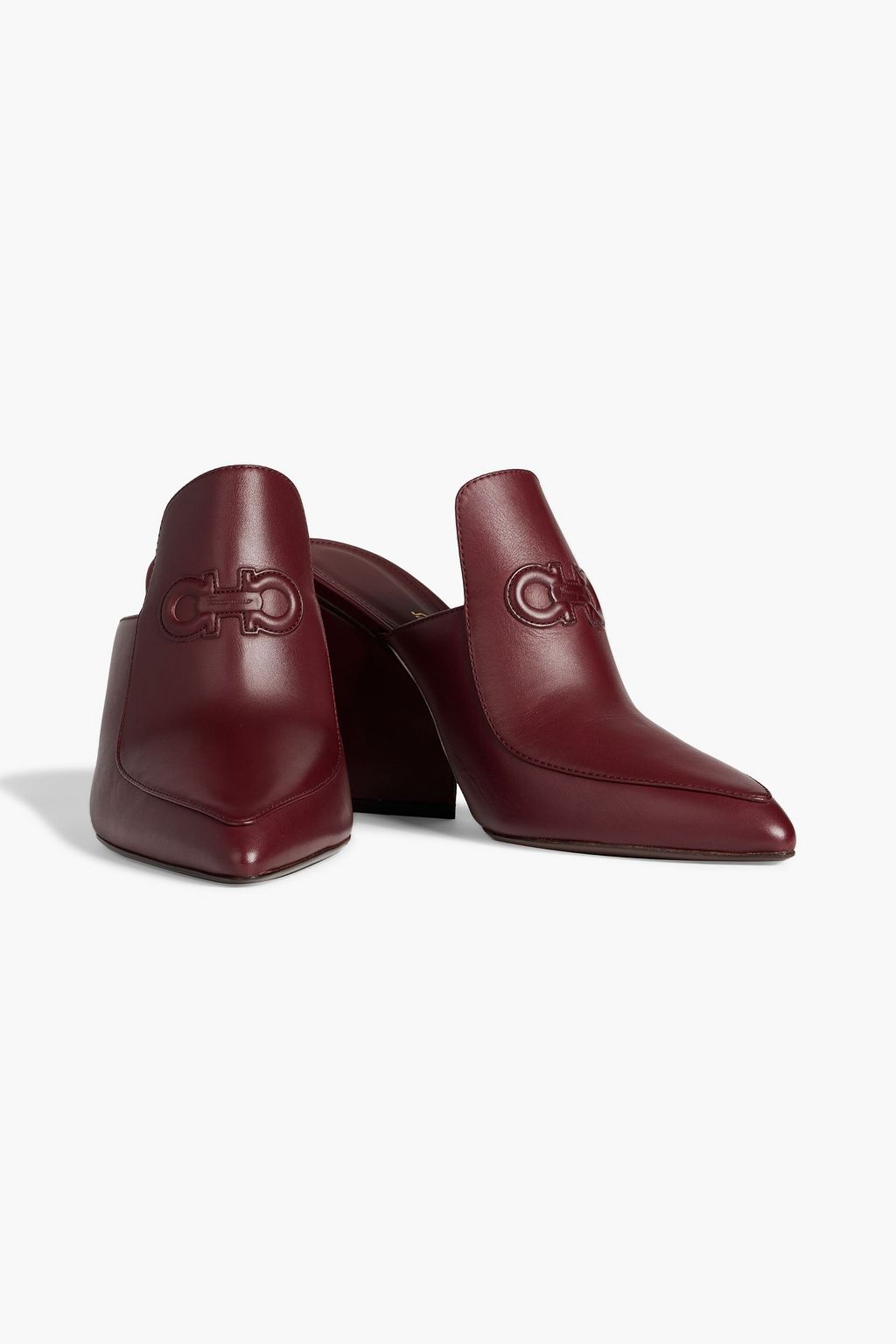 FERRAGAMO حذاء ميول ’مالفا’ من الجلد