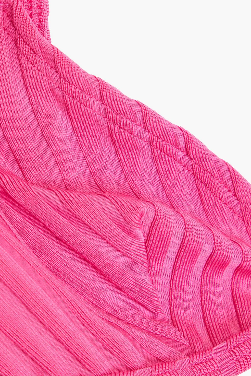 SOLID & STRIPED توب بكيني ’ذا لولو’ مثلّث الشكل من نسيج معاد تدويره بتصميم مضلع