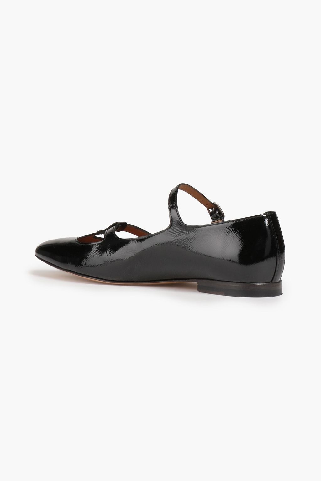 A.P.C. 컷아웃 디테일 페이턴트 가죽 포인트 토 플랫