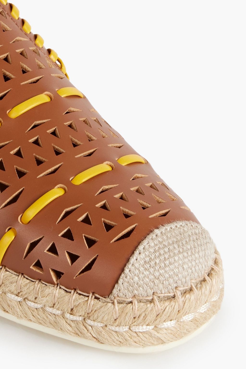 TOD'S حذاء إسبادريل من الجلد المقصوص بالليزر