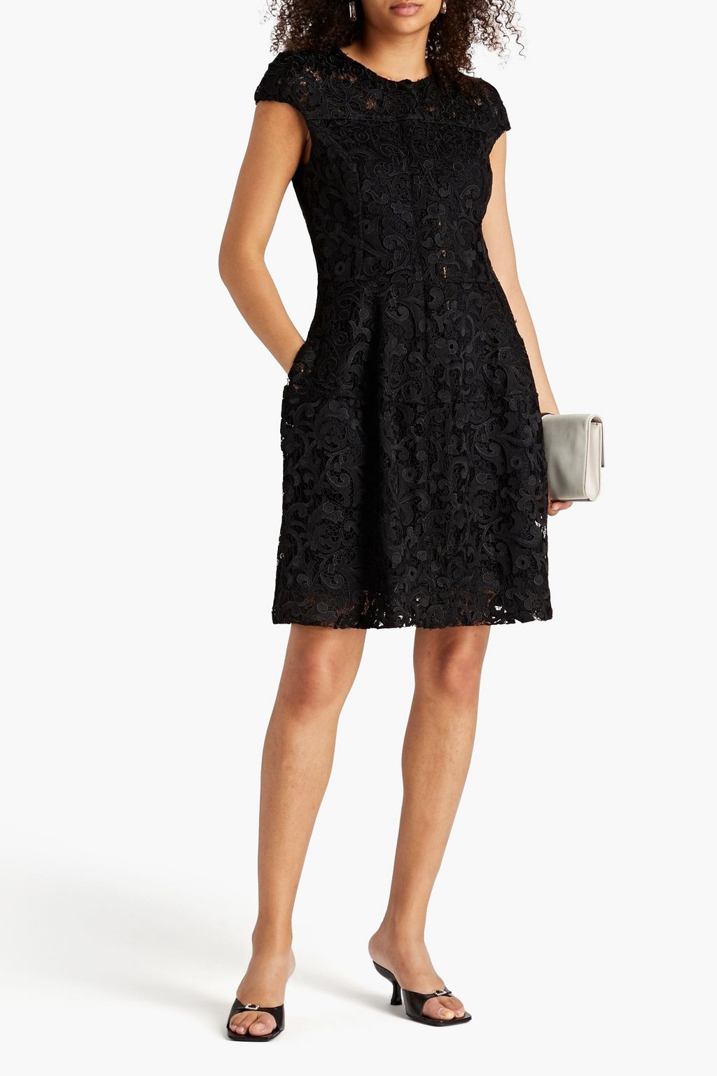 OSCAR DE LA RENTA Guipure lace dress