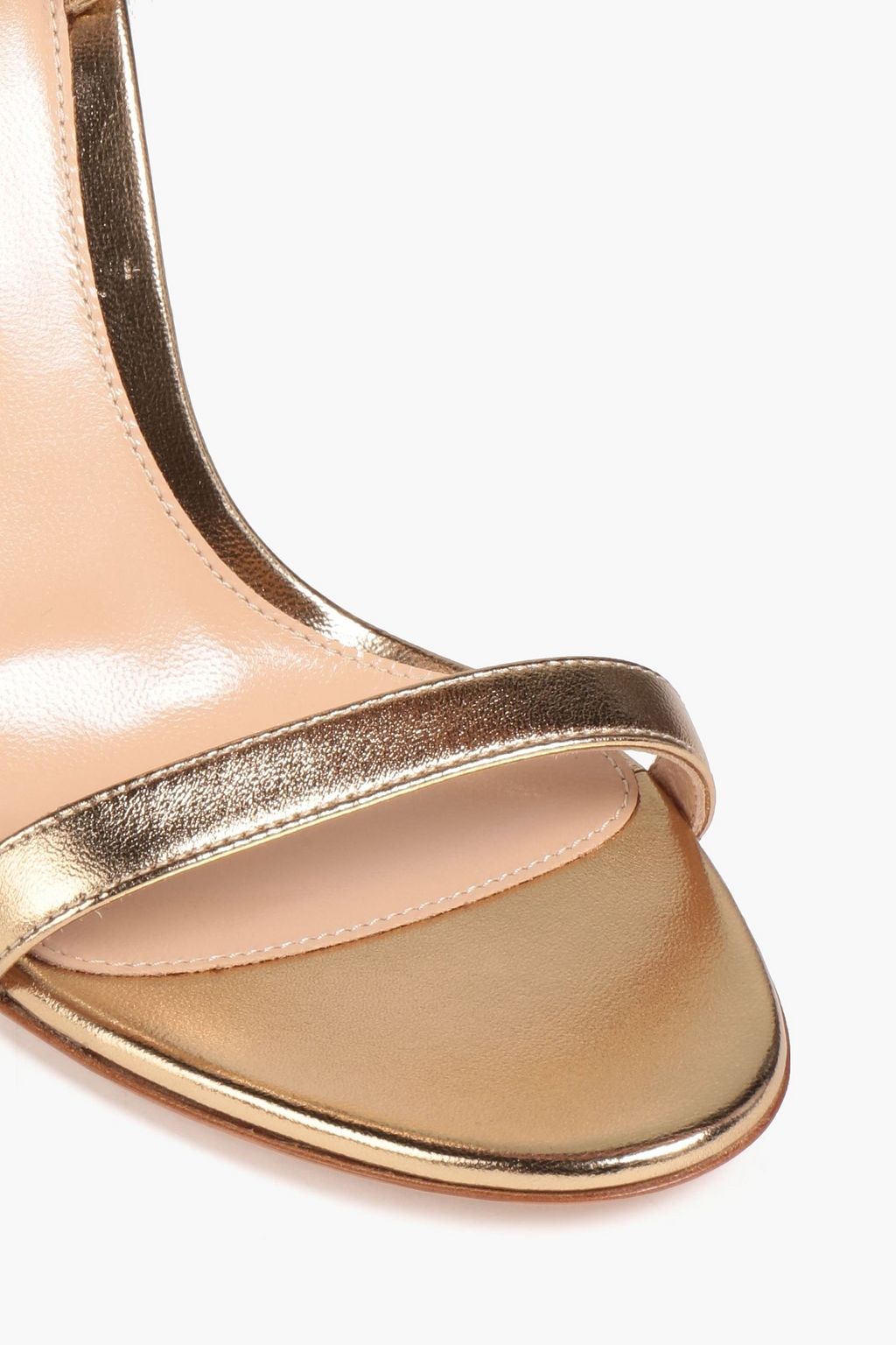 GIANVITO ROSSI صندل من الجلد بلون ميتاليك