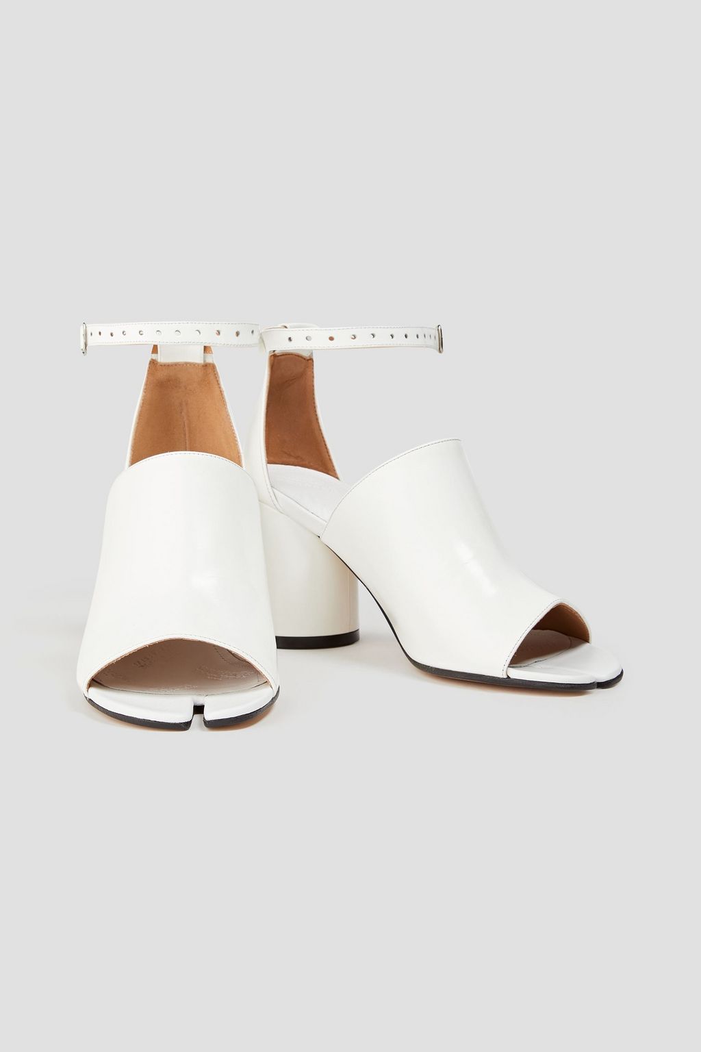 MAISON MARGIELA Split-toe glossed leather sandals