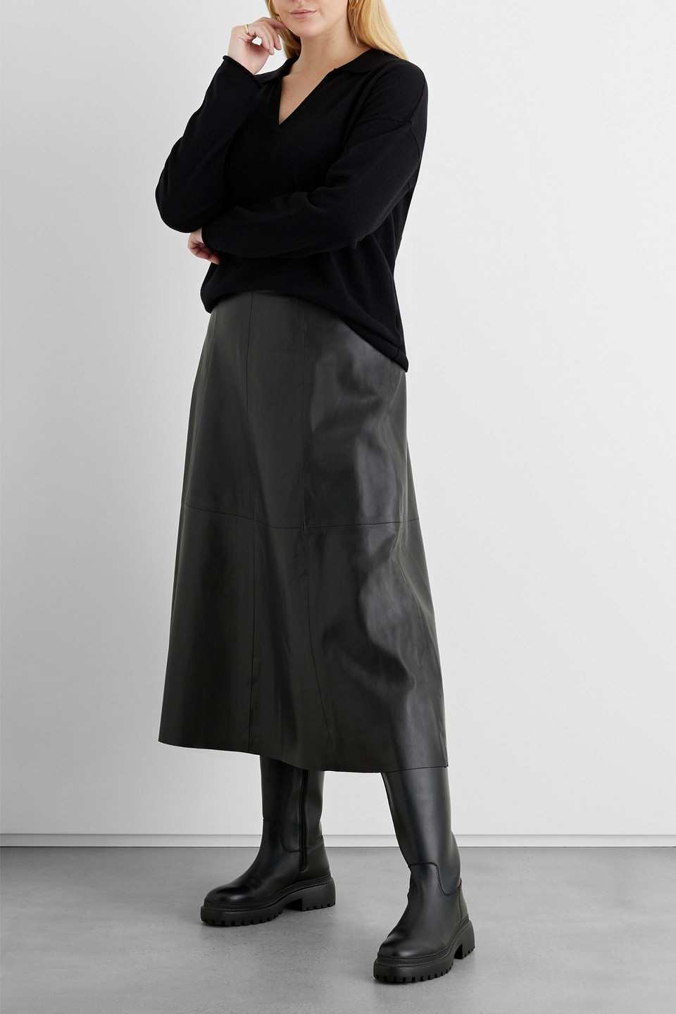 Iris & Ink Jessica Cashmere And Wool-blend Sweater In Black