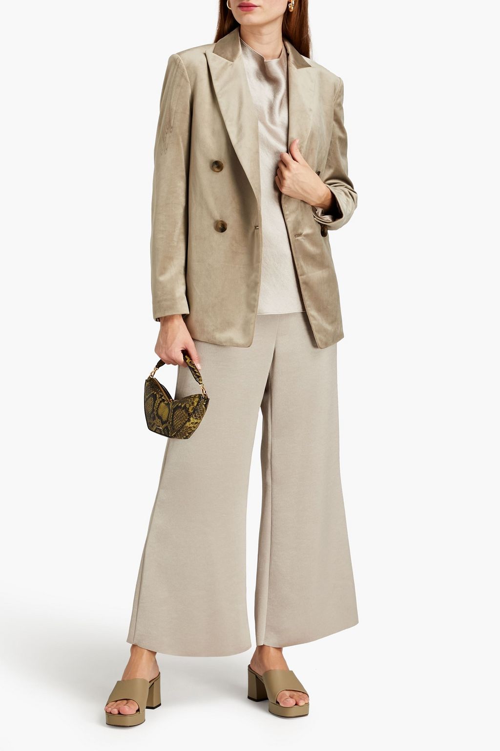 VINCE. Double-breasted velvet blazer