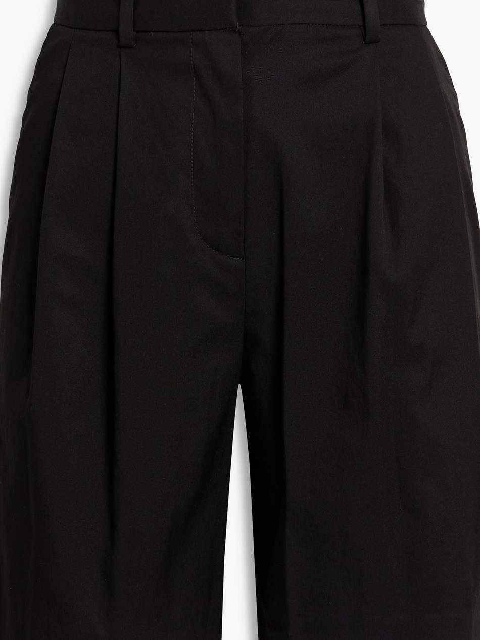 pleated tencel™-blend twill shorts