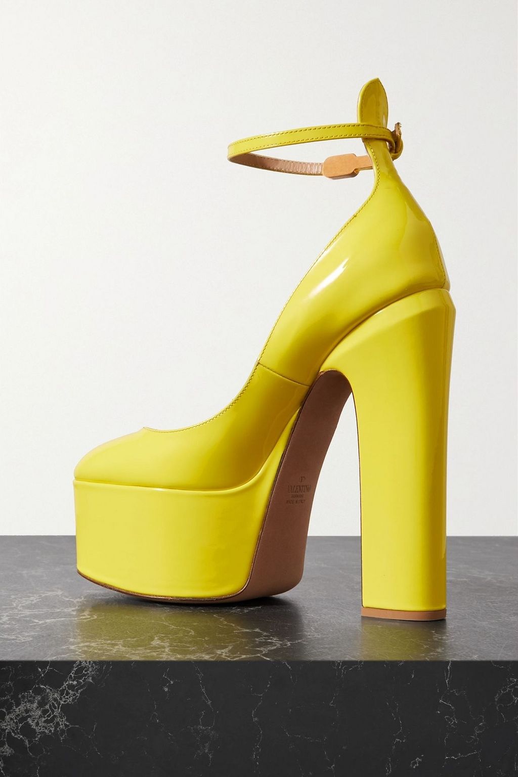 VALENTINO GARAVANI Tan-Go 155 patent-leather platform pumps