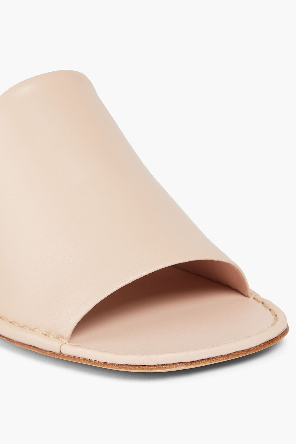 TOD'S صندل من الجلد