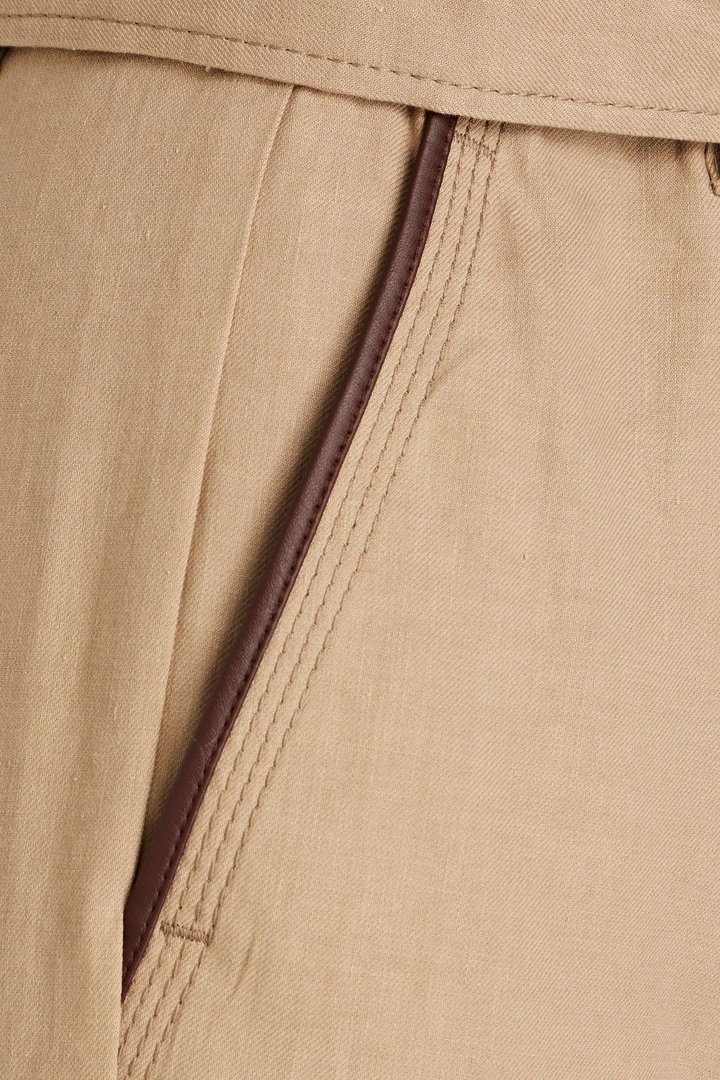 BRUNELLO CUCINELLI بنطلون من مزيج الكتان بقصة أرجل مستقيمة مزين بكسرات ومزود بحزام