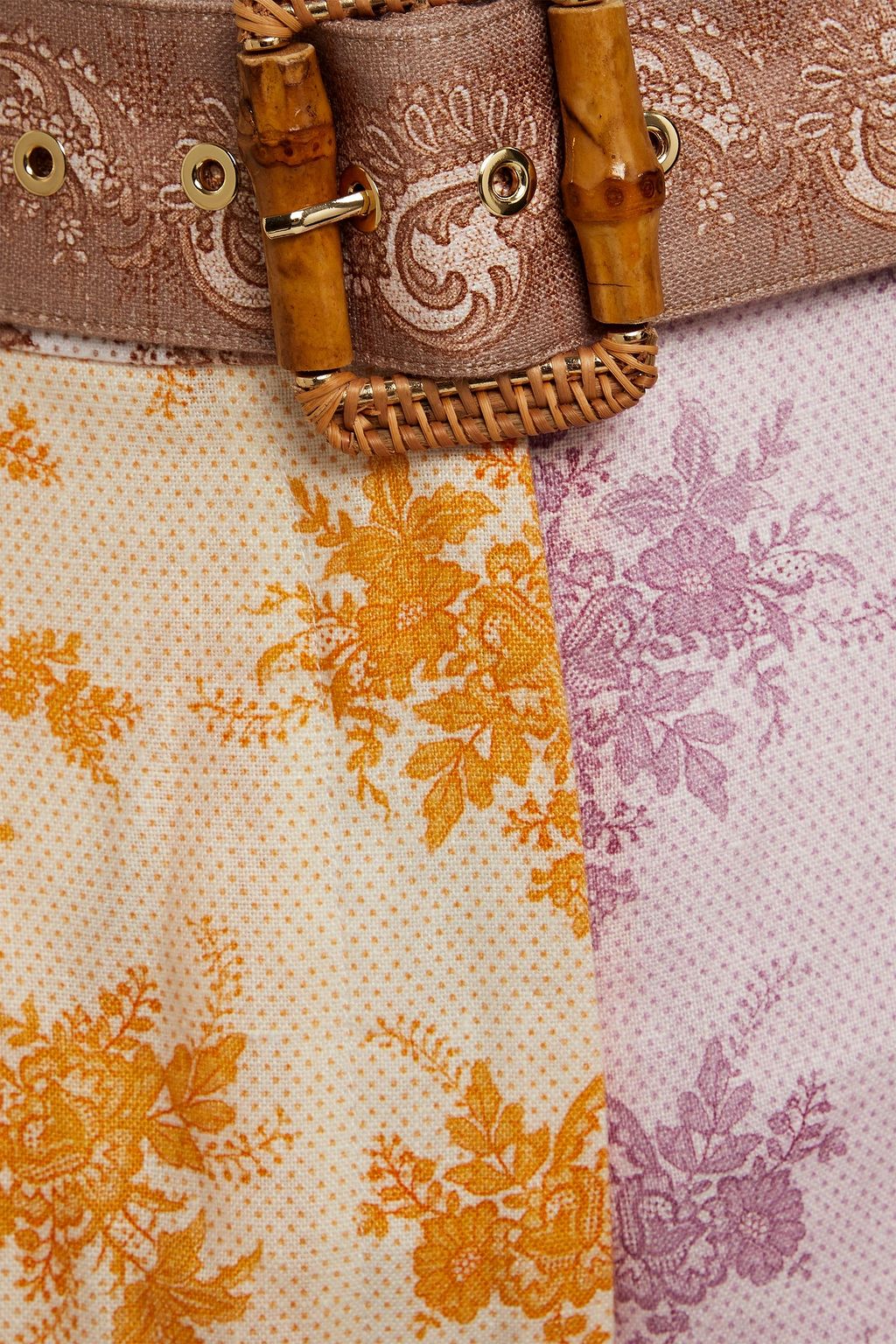 ZIMMERMANN Shorts aus Leinen mit floralem Print, Falten und Gürtel