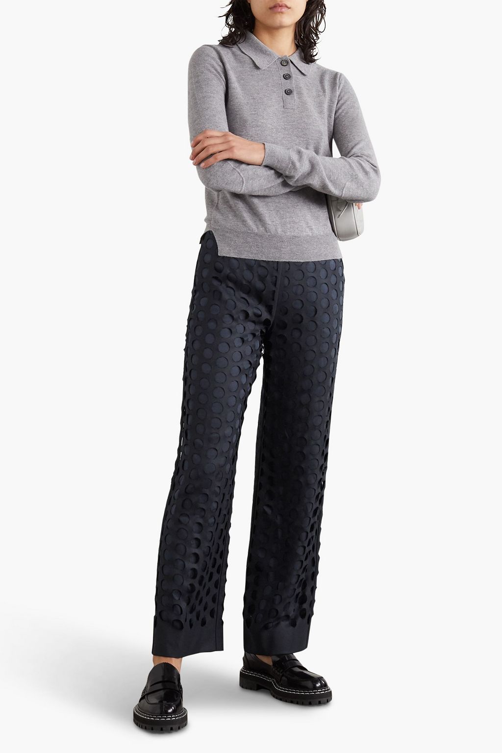 MAISON MARGIELA Hose mit geradem Bein aus Twill aus einer Wollmischung in Distressed-Optik mit Cut-outs