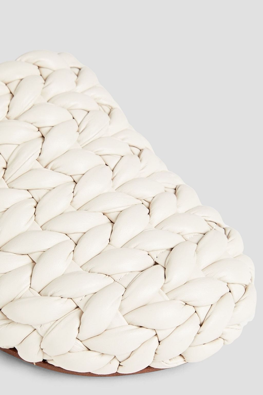 CHLOÉ Woven leather slippers
