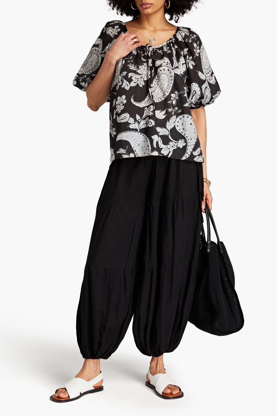 Shop Fil De Vie Juno Paisley-print Mousseline Blouse In Black