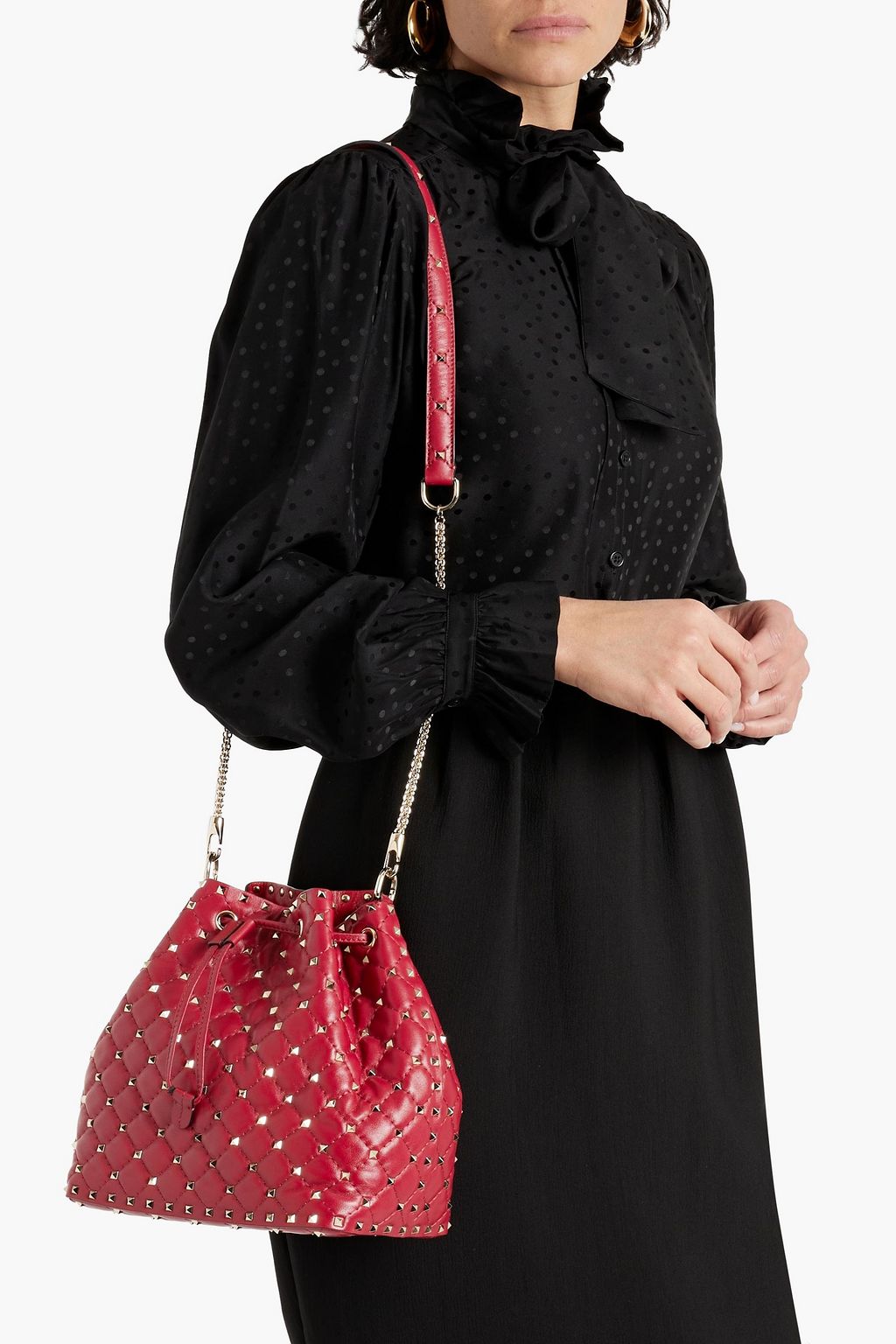 VALENTINO GARAVANI Rockstud Spike quilted leather bucket bag