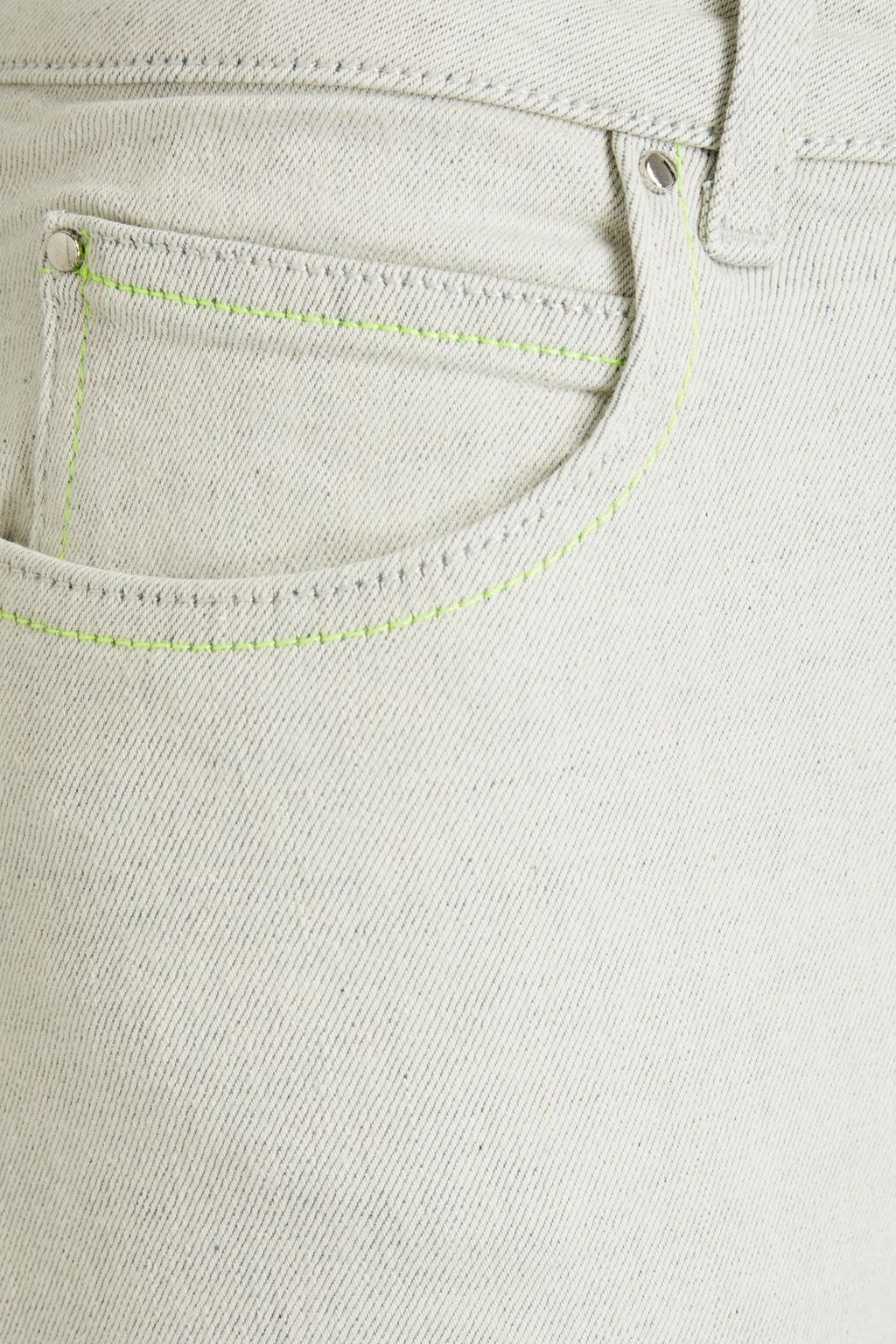 CLAUDIE PIERLOT بنطلون جينز قصير بقصة أرجل ضيقة وخصر مرتفع