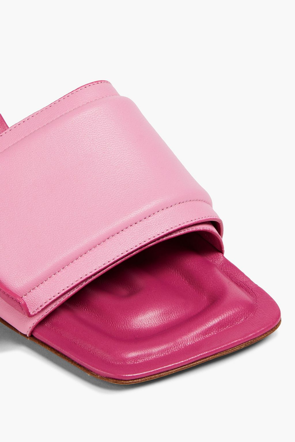 JACQUEMUS Piscine レザー ミュール パッド入り