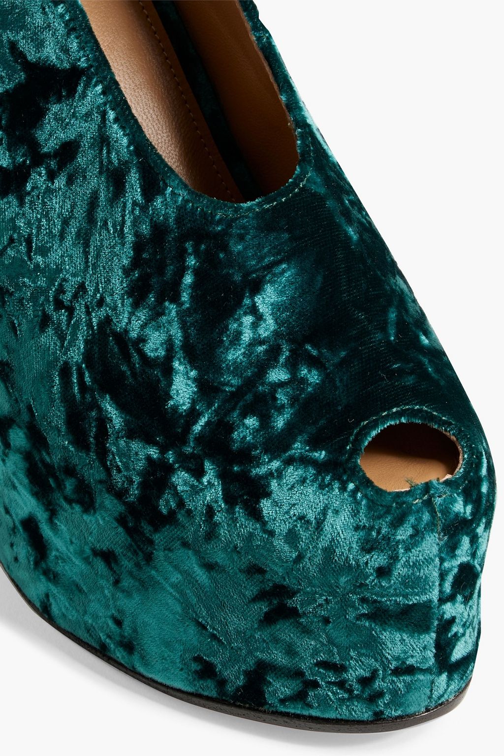 DRIES VAN NOTEN صندل بكعب ويدج مصنوع من المخمل المجعّد ومزود بحزام خلفي
