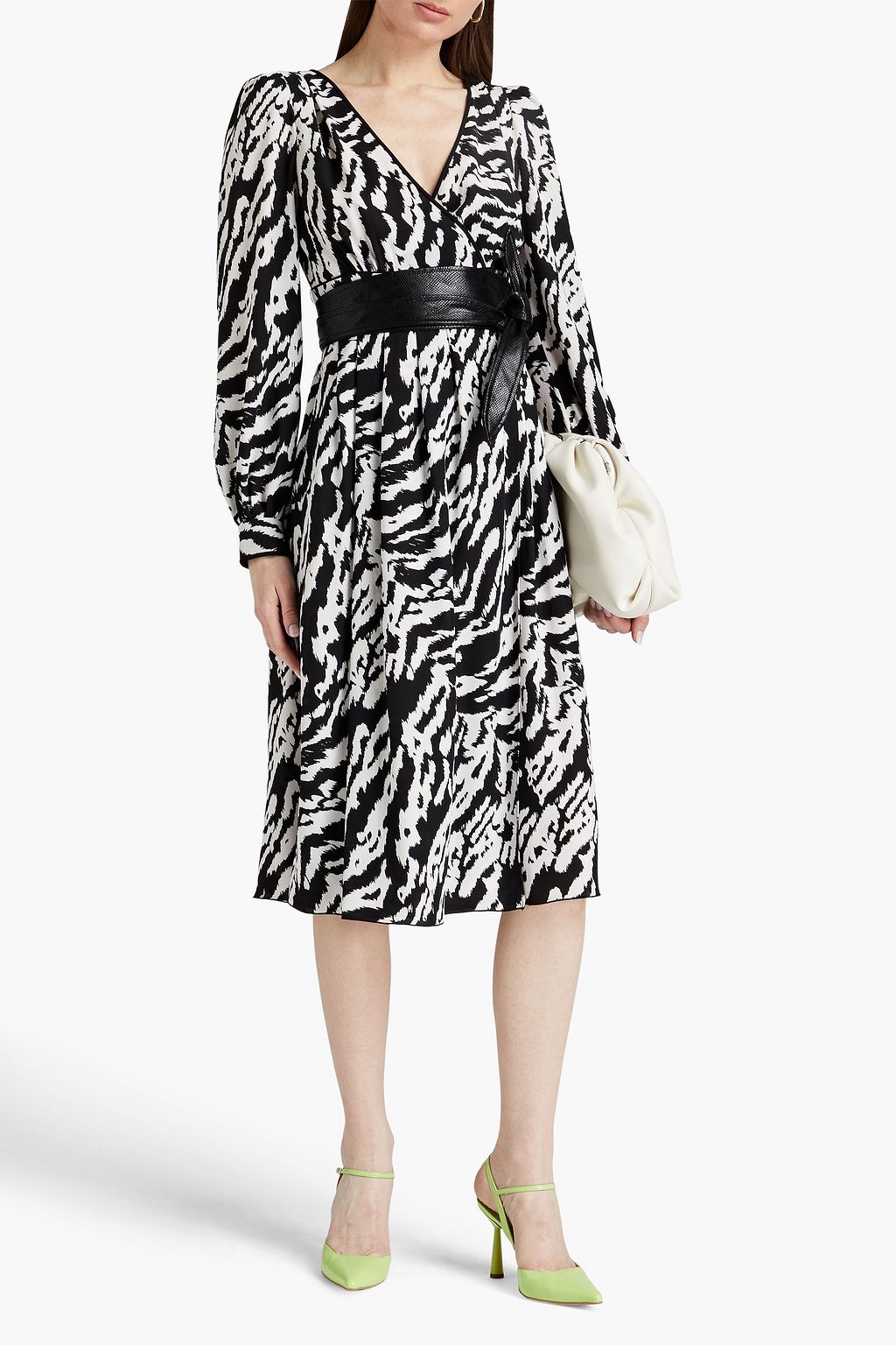 DIANE VON FURSTENBERG فستان «سيليستيا» من الكريب بتصميم ملتفّ مزين بكسرات وطبعات