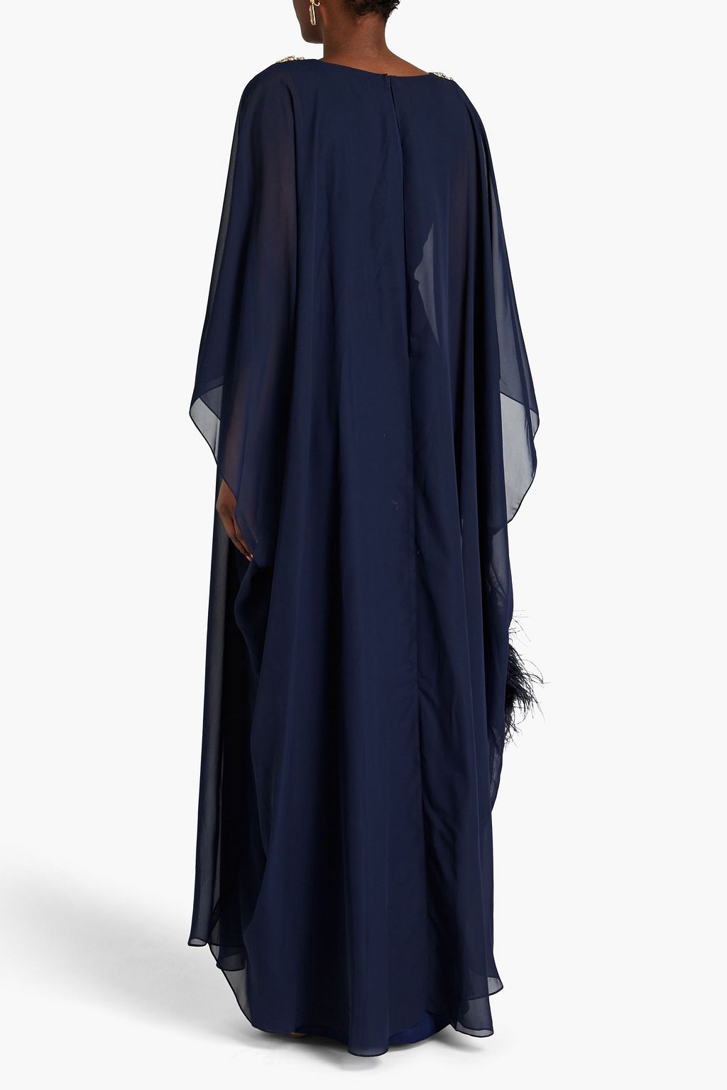 REEM ACRA فستان سهرة من الفوال بتصميم منسدل ومزين بزخارف