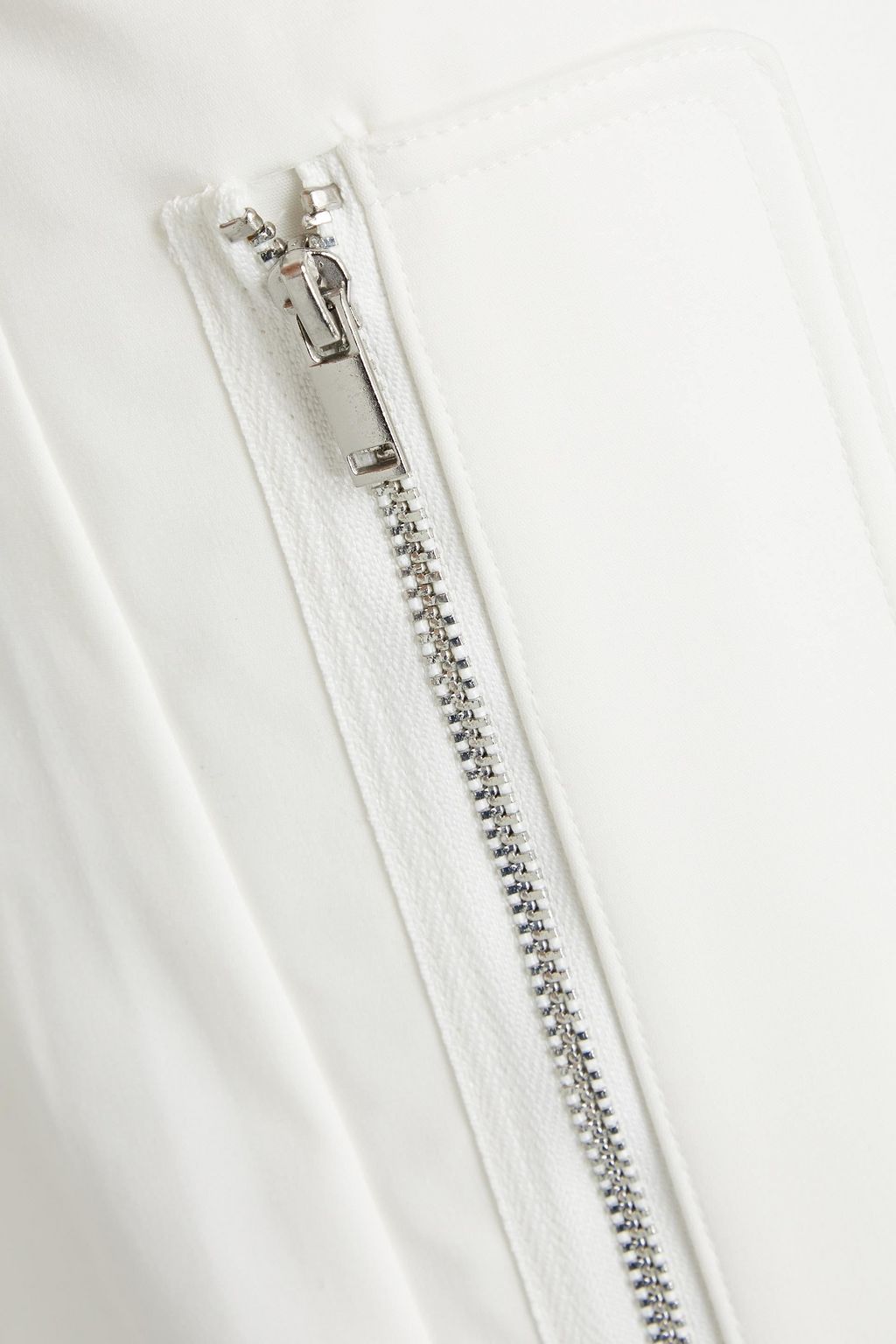 3.1 PHILLIP LIM شورت من مزيج القطن مزود بحزام