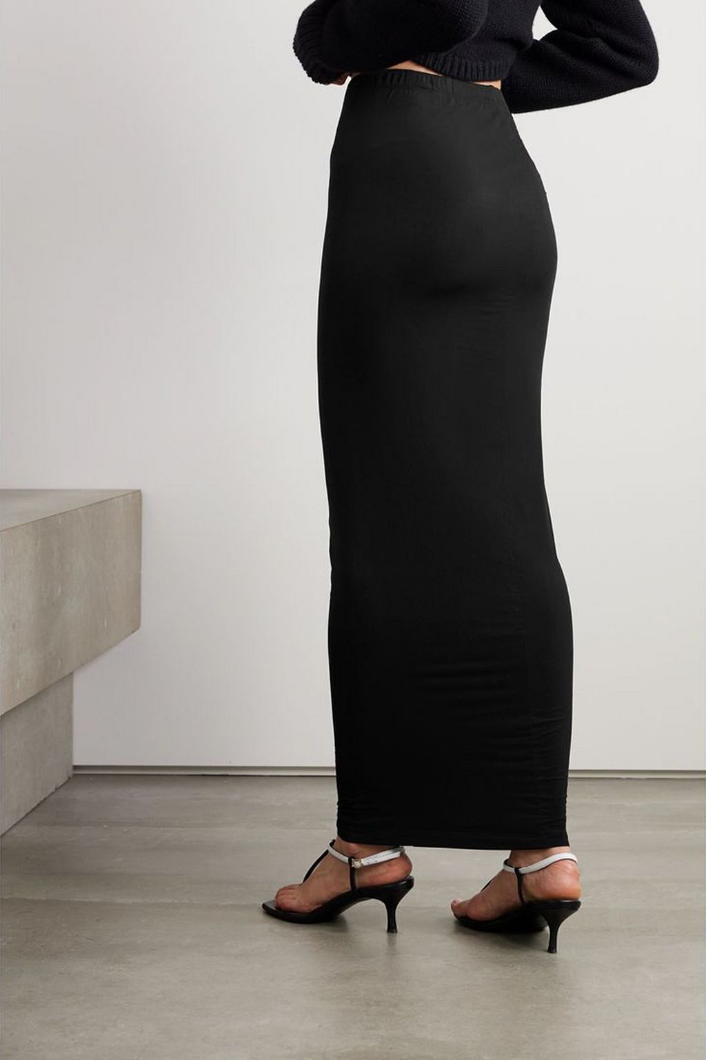 WARDROBE.NYC تنورة طويلة من نسيجٍ محبوك مطاط