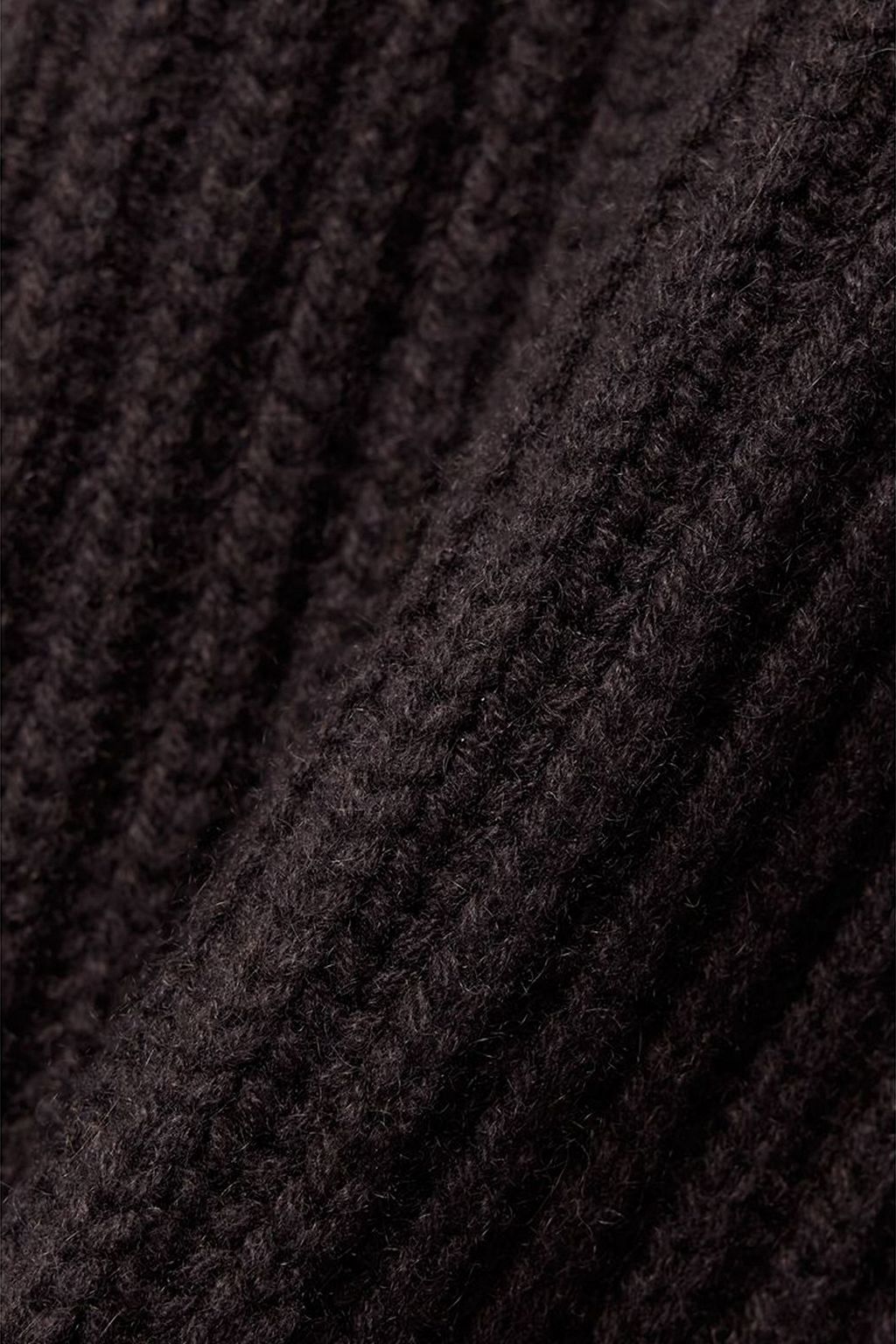 KHAITE Lanzino ribbed cashmere turtleneck sweater