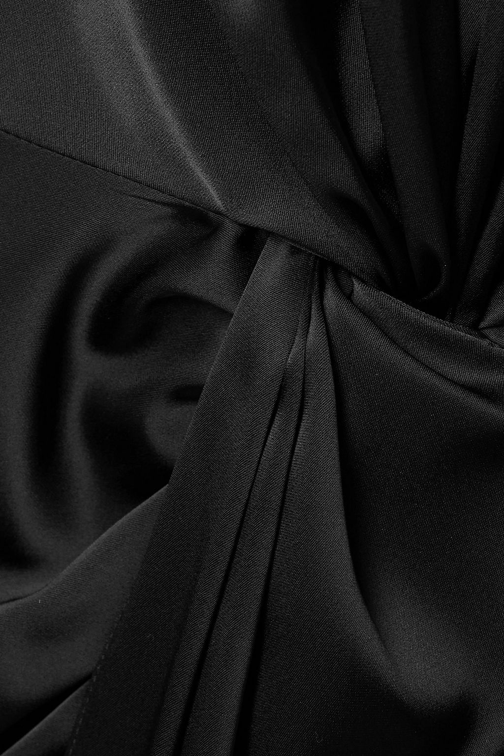 THEORY بلوزة من الساتان بتصميم متشابك من الأمام