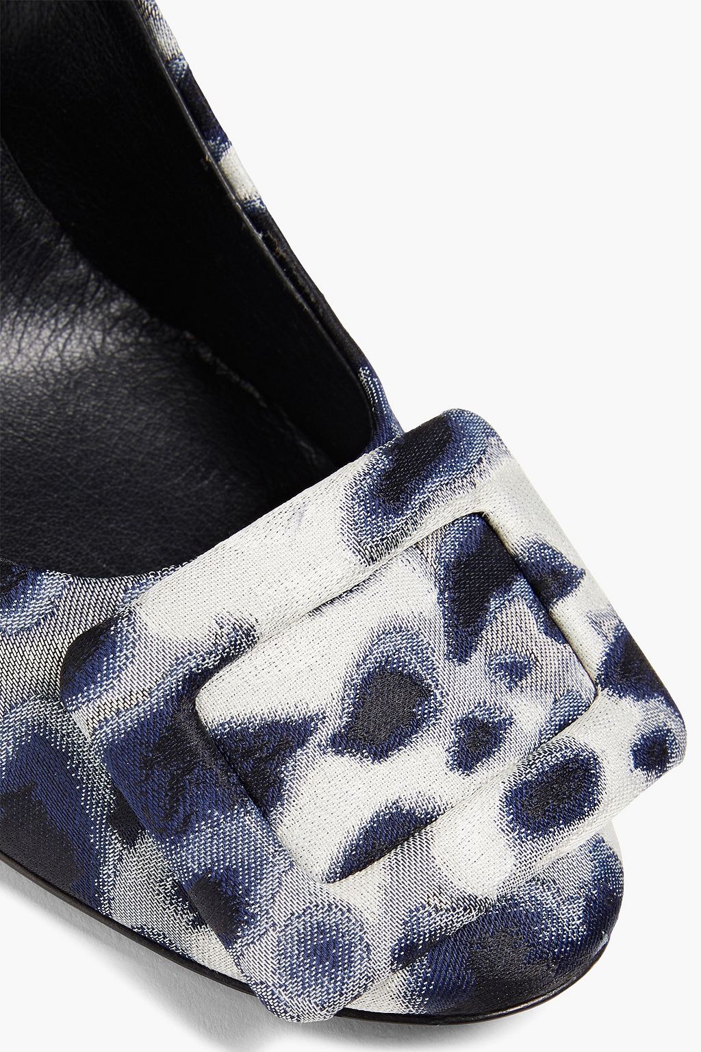 ROGER VIVIER Belle Vivier embellished jacquard pumps