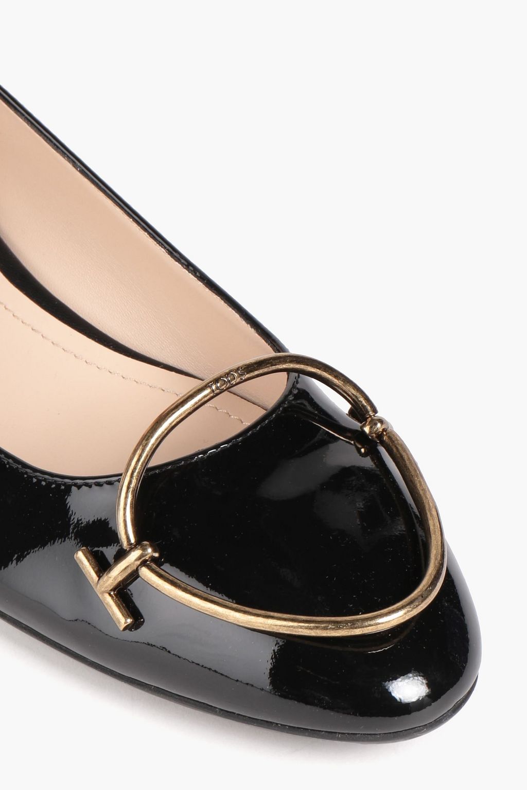TOD'S Ballerinas aus Lackleder mit Verzierung