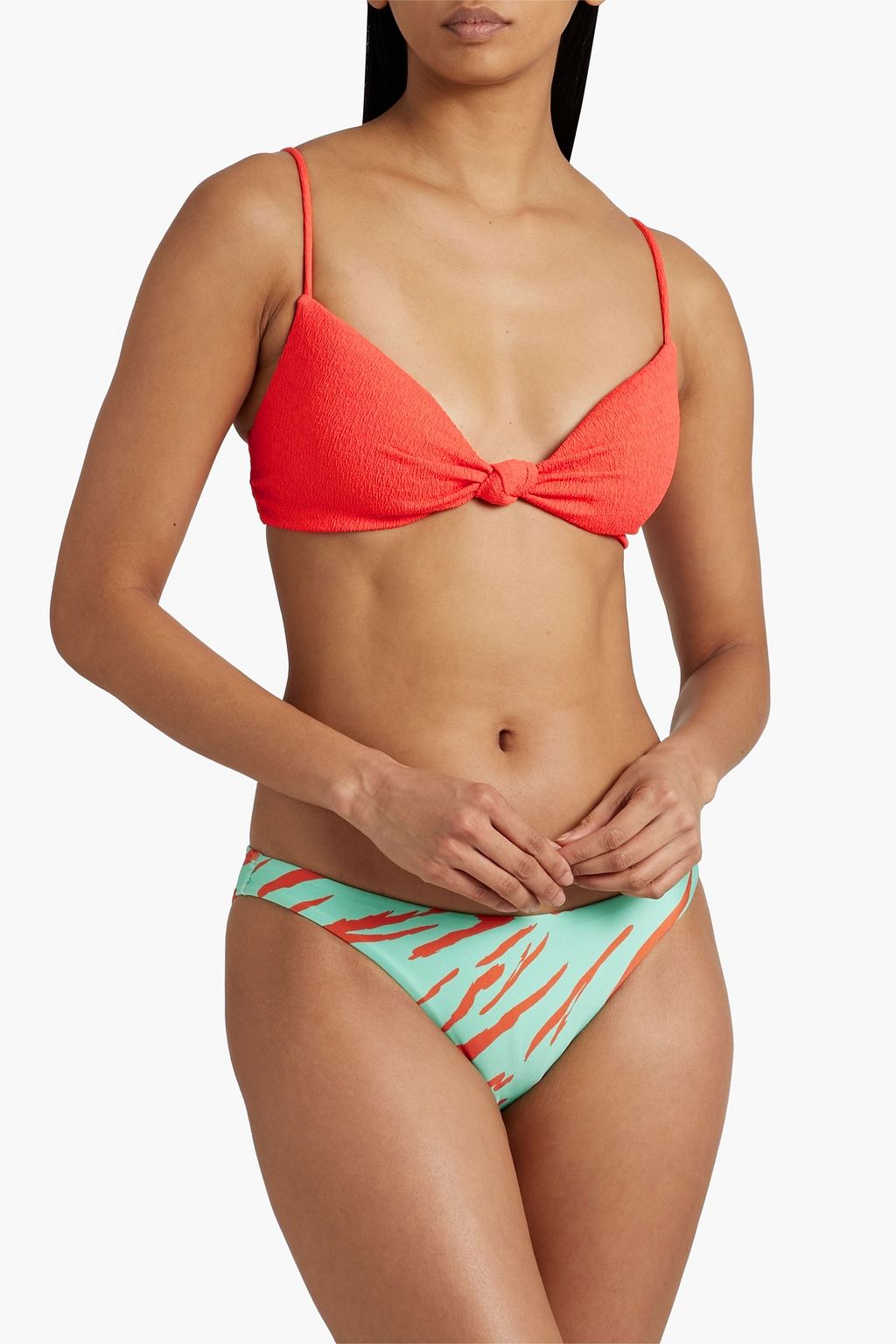 VIX PAULA HERMANNY Erin knotted stretch-seersucker bikini top