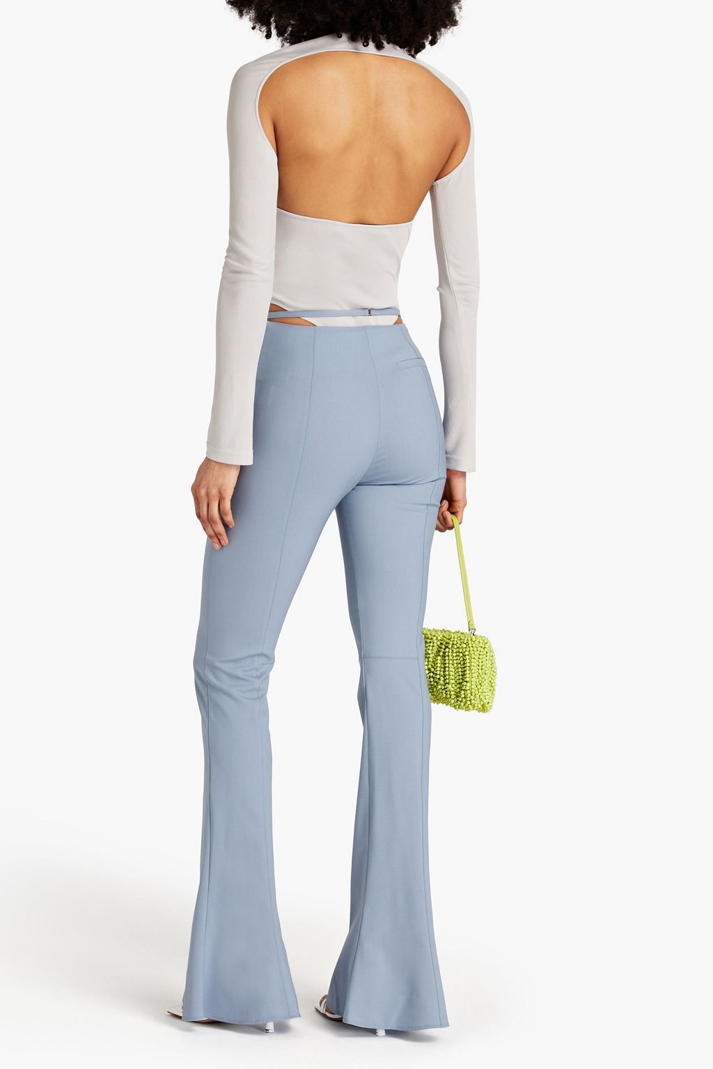 JACQUEMUS بودي سوت 'نودي' من الجيرسي المطاطي بتصميم معقود مزين بفتحات