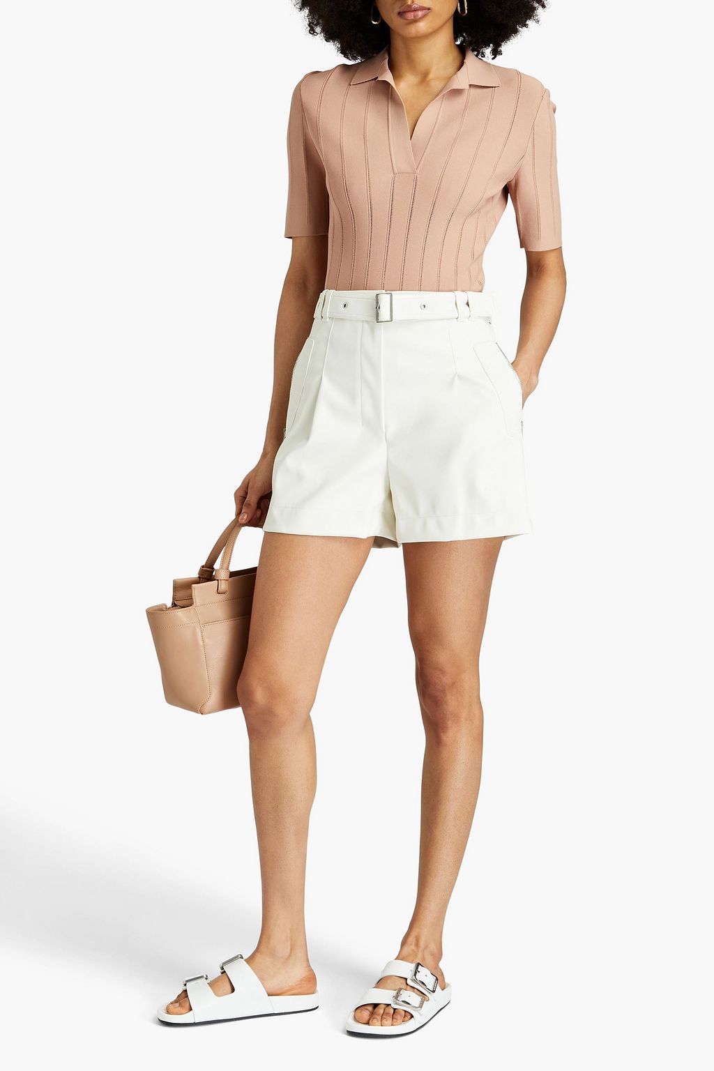 3.1 PHILLIP LIM شورت من الجلد الصناعي مزين بكسرات