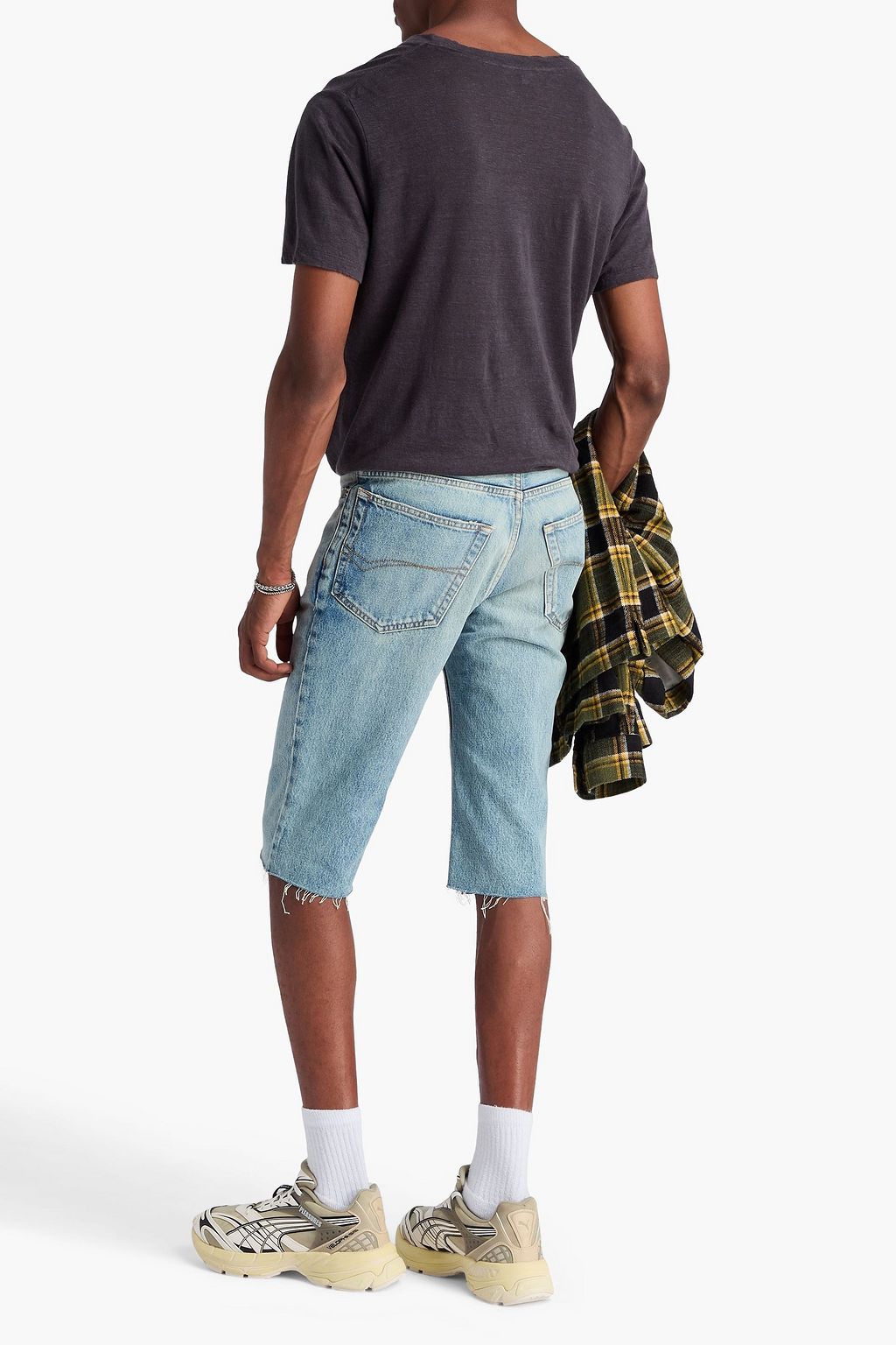 BALENCIAGA شورت دينم بحواف منسّلة