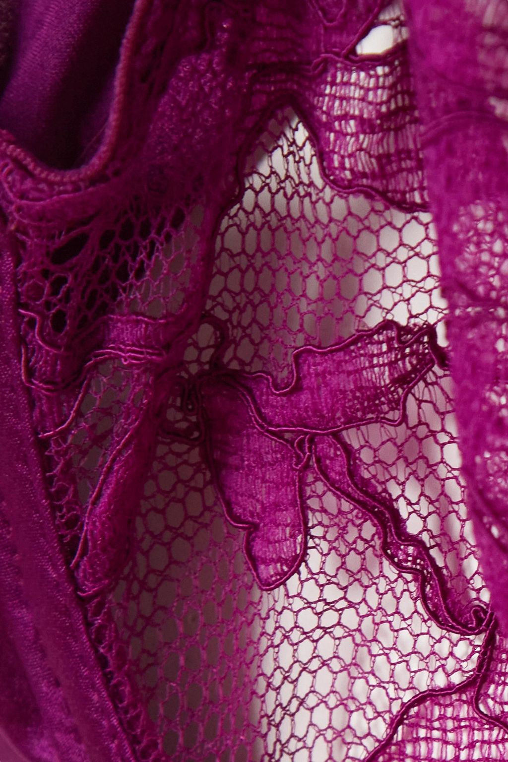 FLEUR DU MAL Magnolia Leavers lace and satin underwired bra