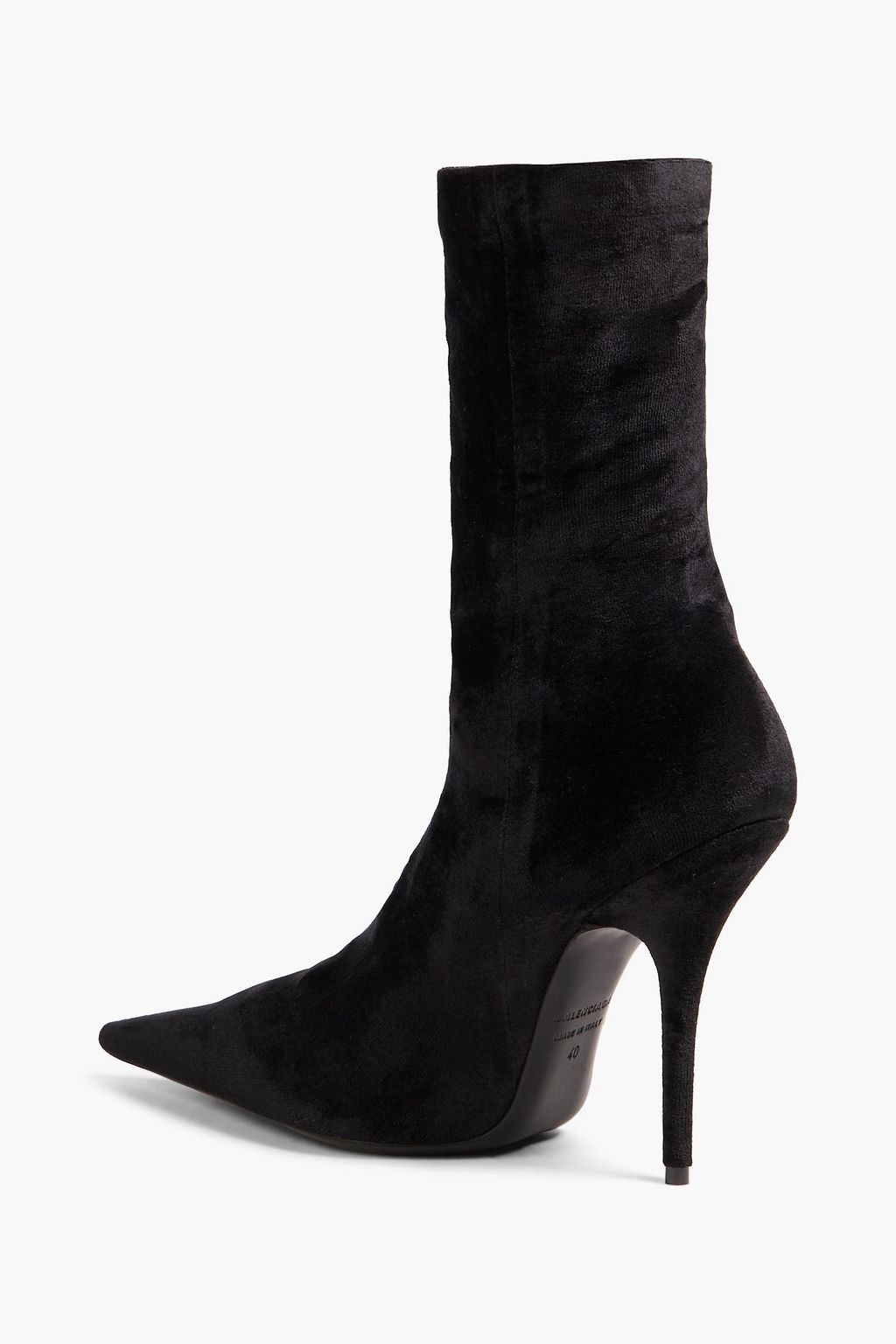 BALENCIAGA حذاء بوت على شكل جوارب من المخمل