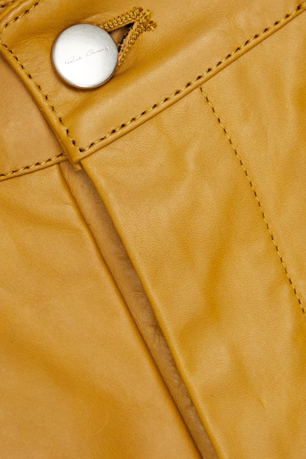RICK OWENS بنطلون من الجلد بقصة أرجل ضيقة
