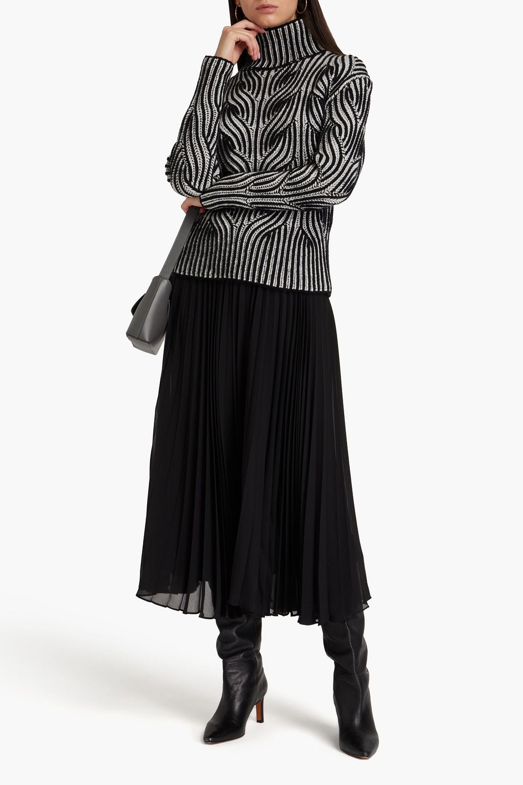 ZIMMERMANN ケーブルニット メリノウール タートルネックセーター
