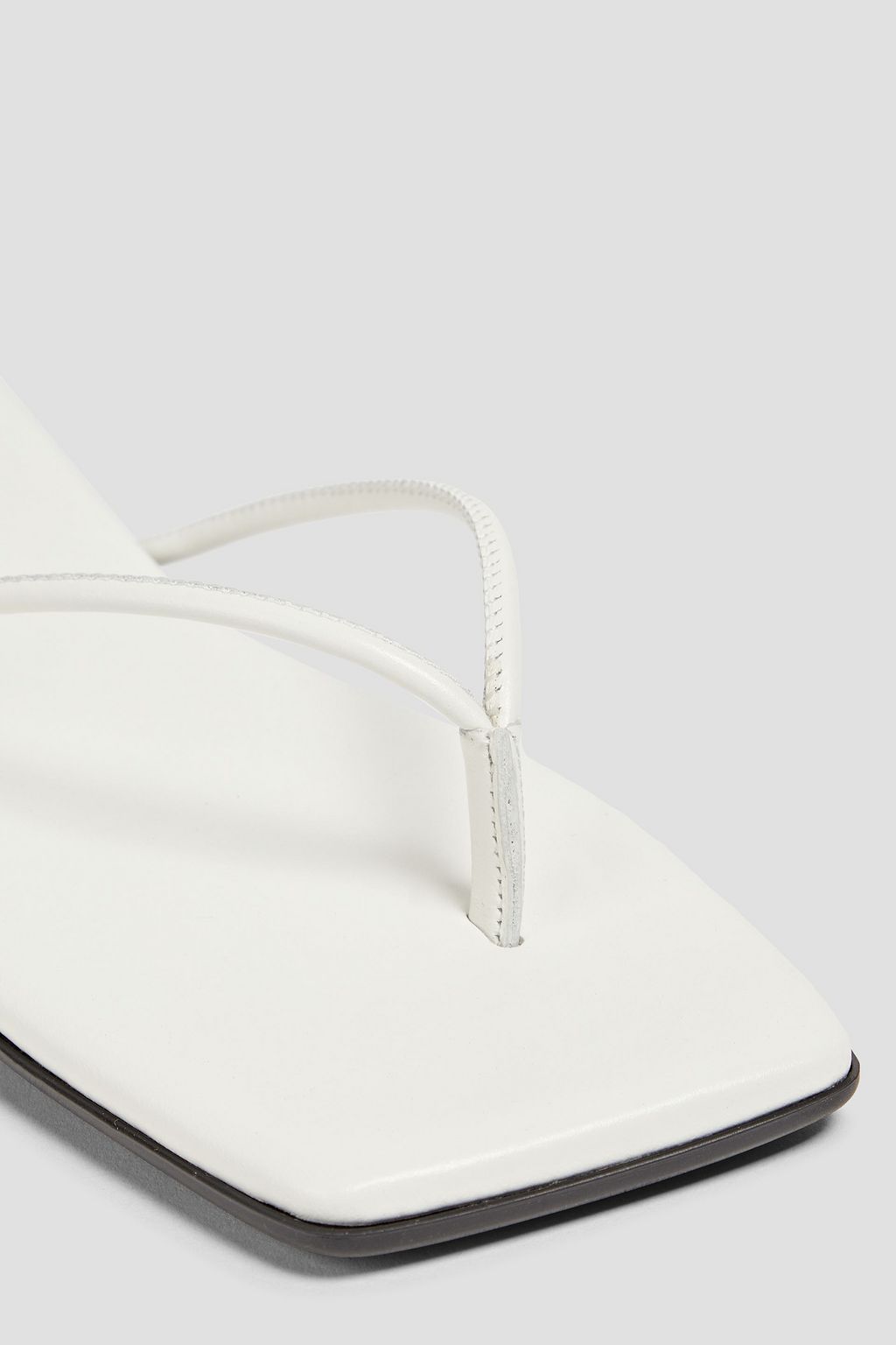 BY MALENE BIRGER 테비사 가죽 플립플랍
