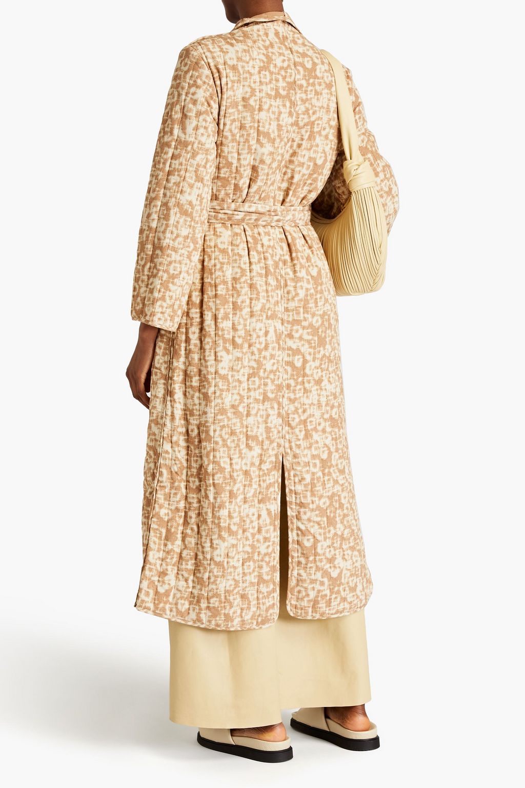 BY MALENE BIRGER معطف «روبانا» من الكريب بتصميم مبطن مزين بطبعات ومزود بحزام