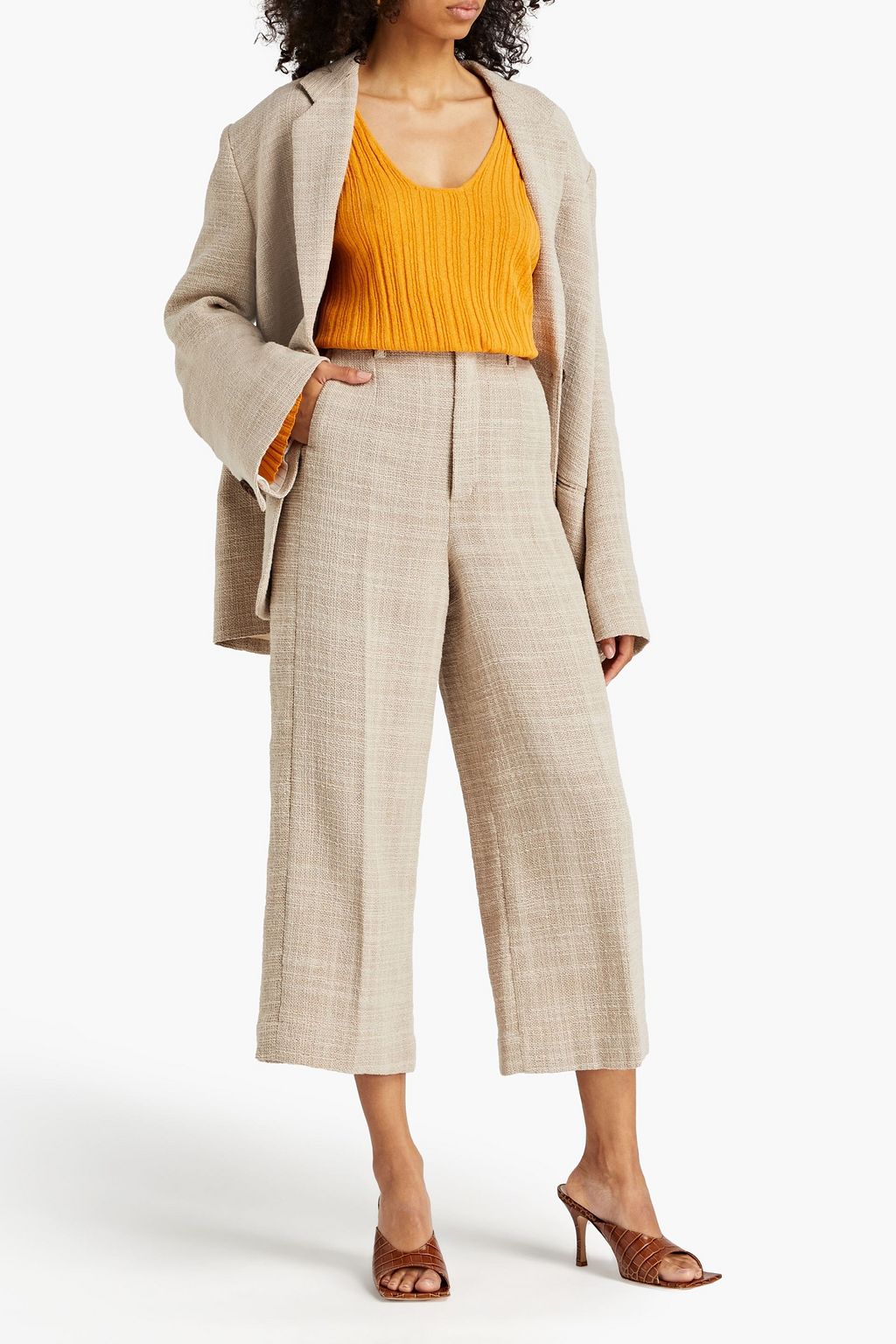 BY MALENE BIRGER بنطلون قصير «بانداي» من مزيج القطن بقصة أرجل واسعة